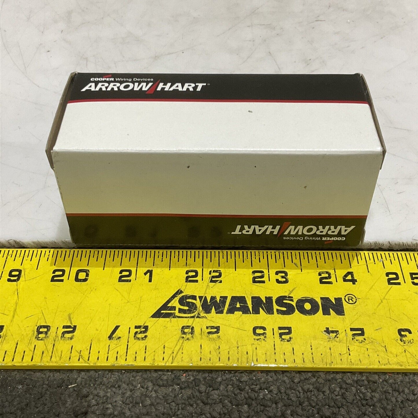 LOT OF 3 ARROWHART AH5362V RECEPTACLE ELECTRICAL 5935234723 20A IVORY 3W 373