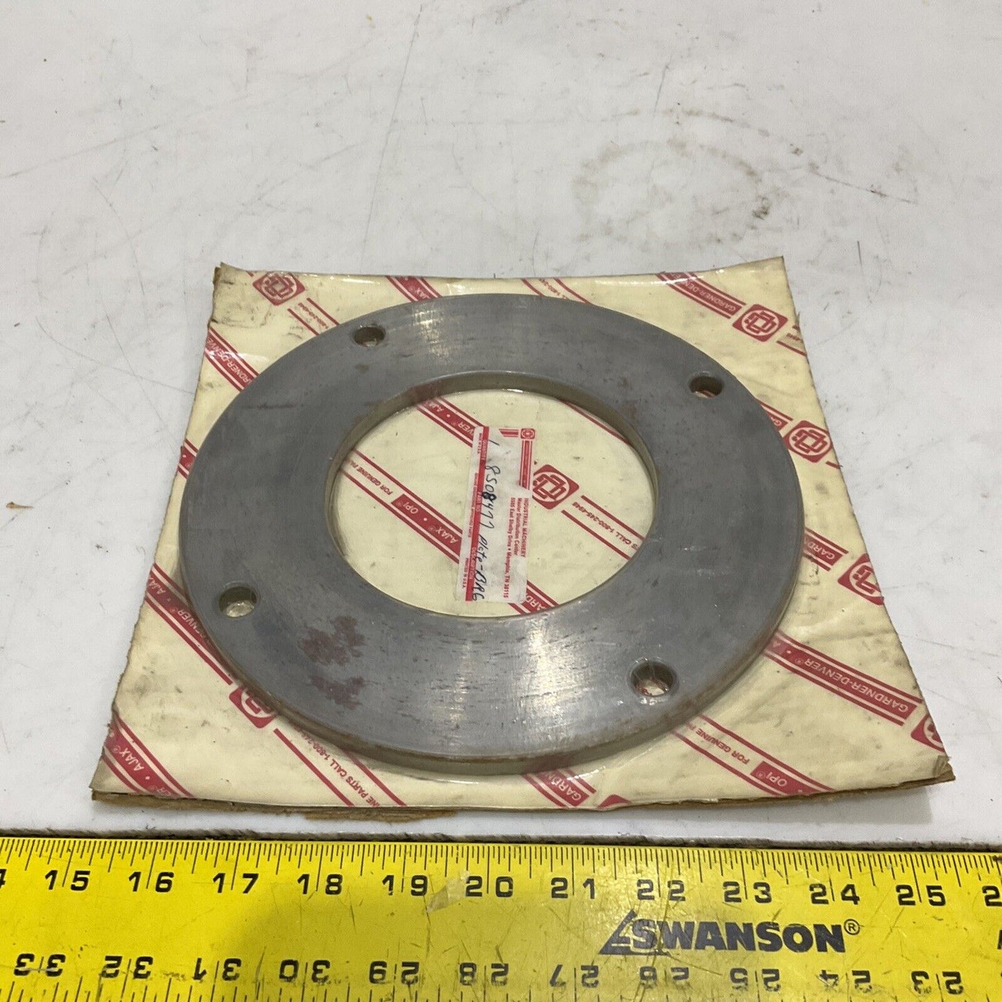 INDUSTRIAL MACHINERY DIVISION 8508477 PLATE BEARING CLAMP 373