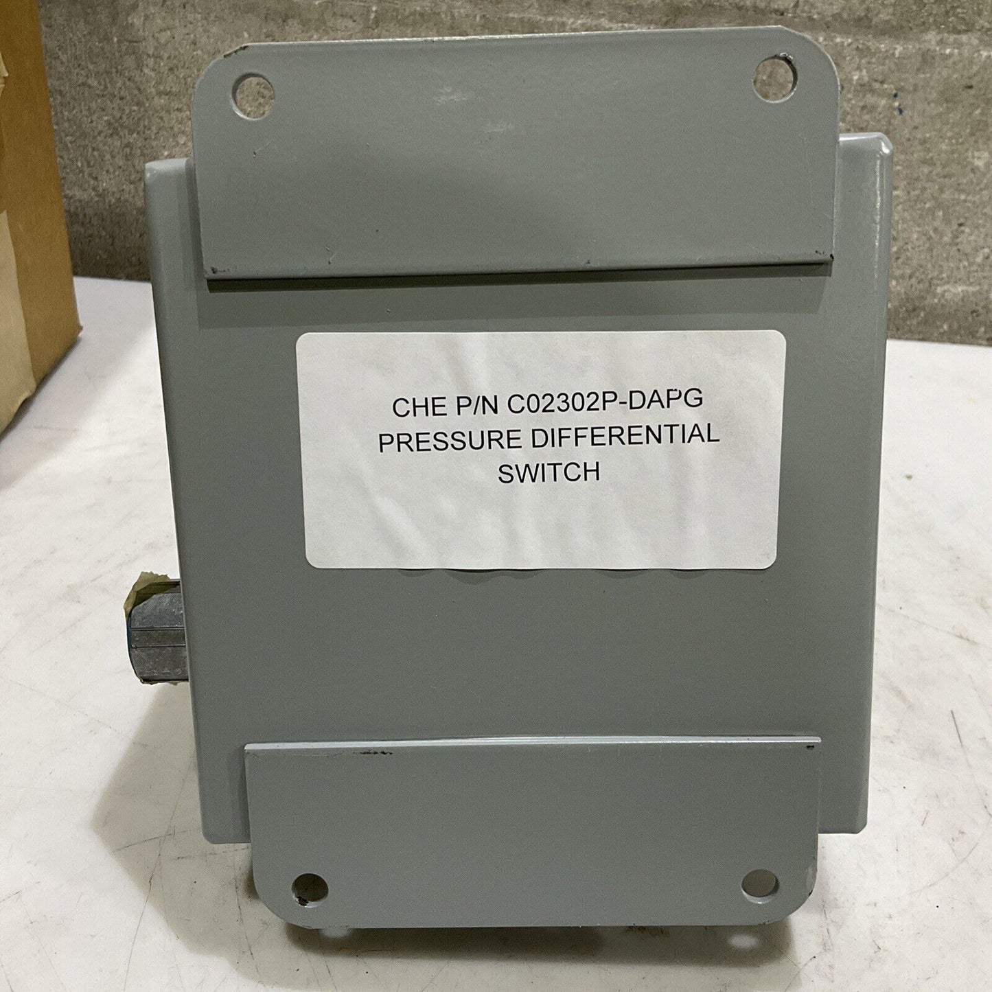 DWYER A3000-0-LT-WP C02302PDAPG PHOTOHELIC DIFFERENTIAL PRESSURE SWITCH 3000 373
