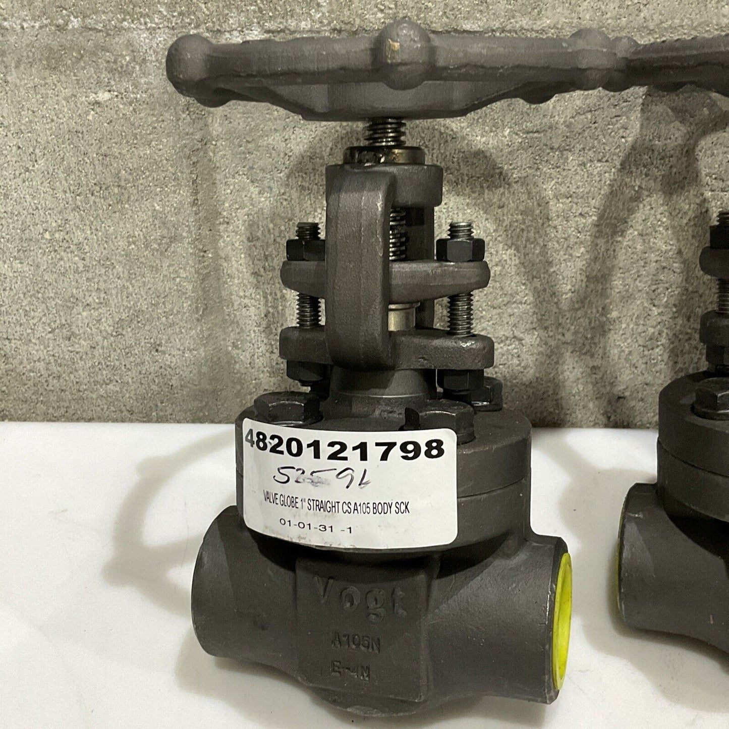 VOGT SW12141 CAB85N1000Y GLOBE VALVE 1975 PSI 800 LOT OF 3 373