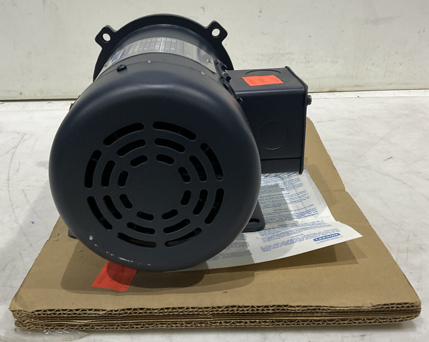 LEESON C42D17NC33A DIRECT CURRENT PERMANENT MAGNET MOTOR 373