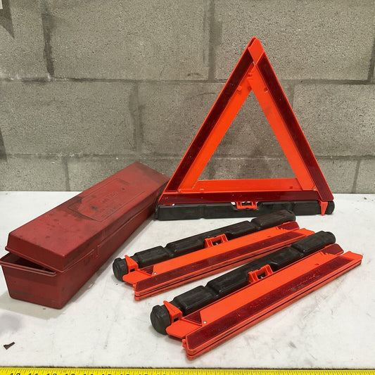 GROTE 71422 SAE-W4-74 PROLUX 3-PIECE TRIANGLE FLARE WARNING KIT 373