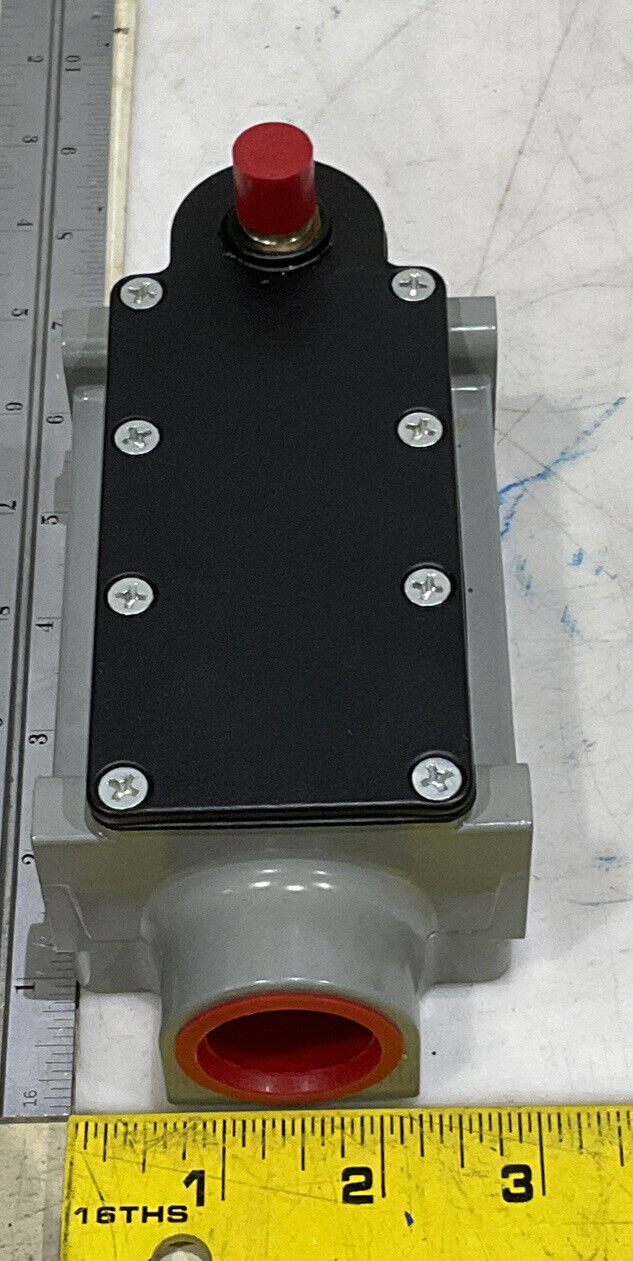 NAMCO EA170-41100 LIMIT SWITCH 373