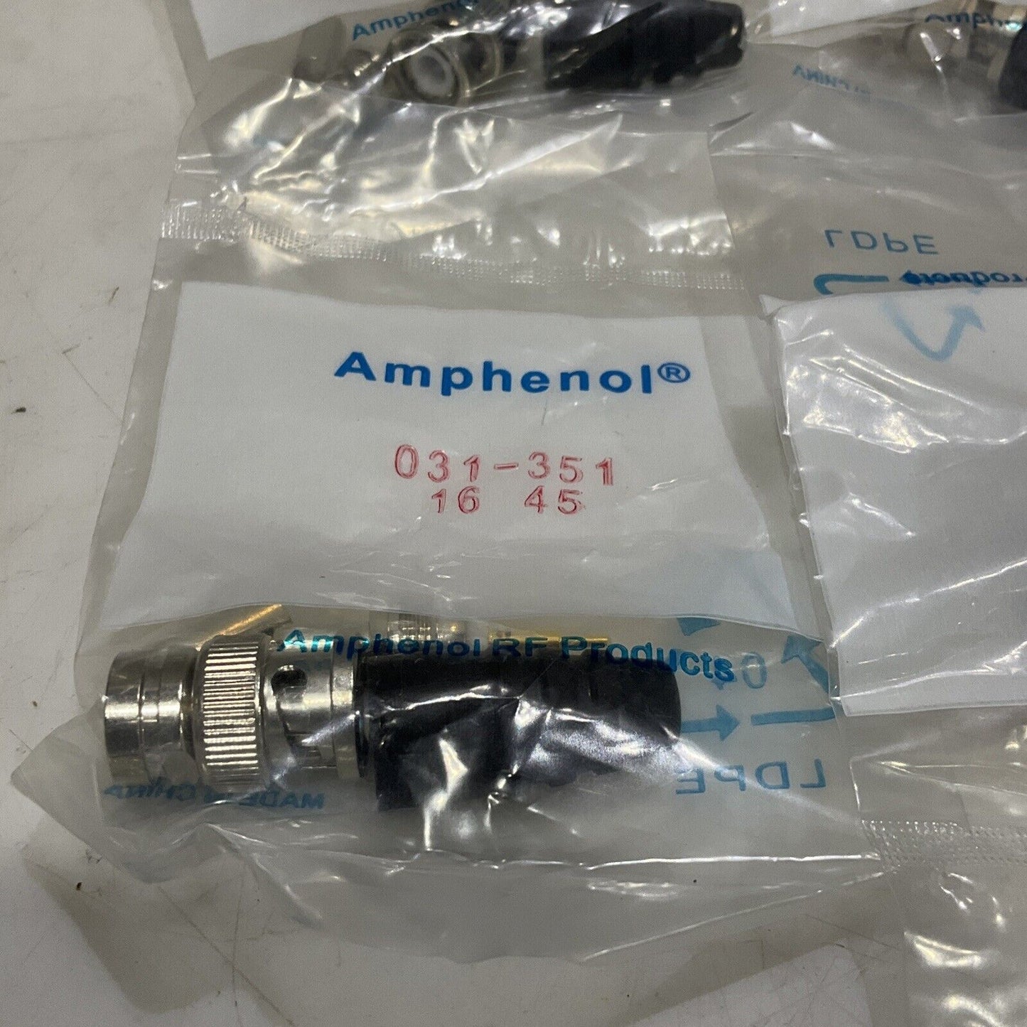 AMPHENOL 031-351 ANC CONNECTOR PLUG MALE PIN LOT OF 13 373