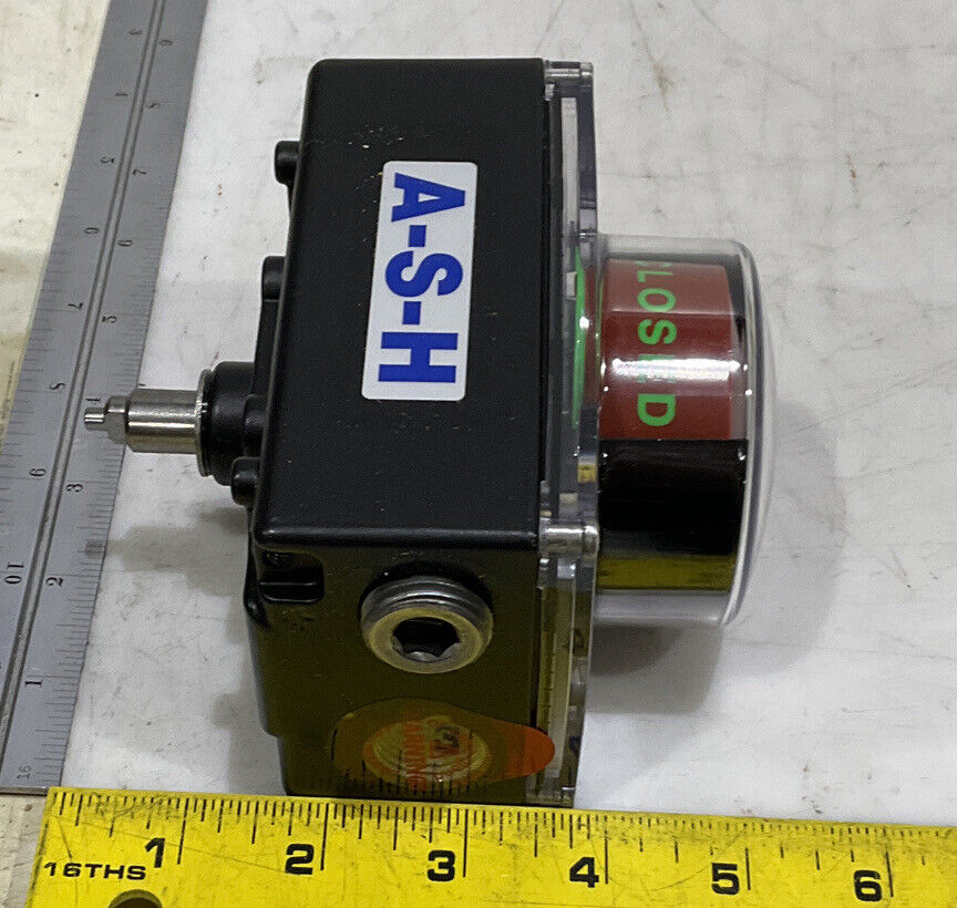 SOLDO SB1F200-10UA7A2 LIMIT SWITCH 373