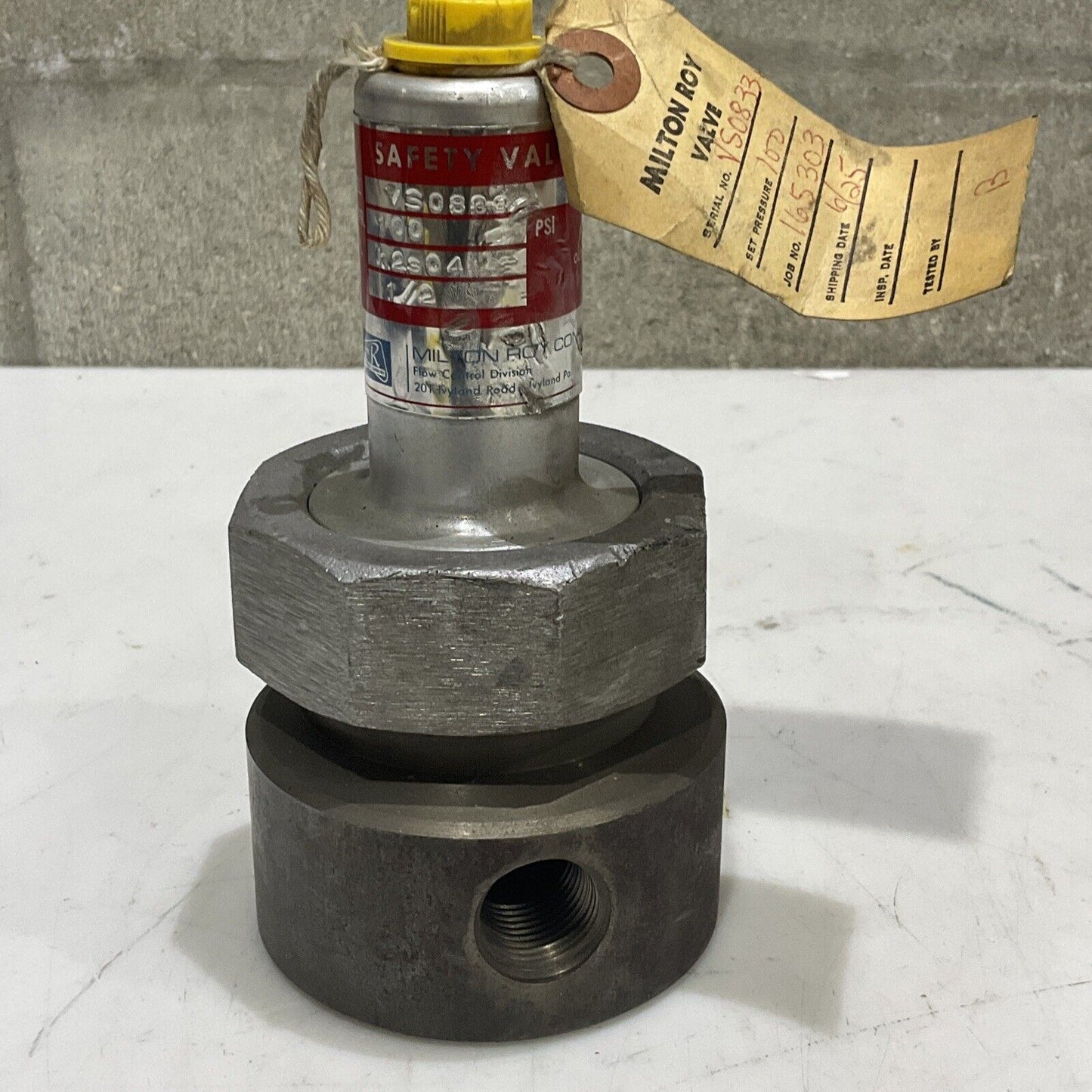 MILTON ROY VS0833 SAFETY VALVE 100 PSI H2S04 1/2” 373