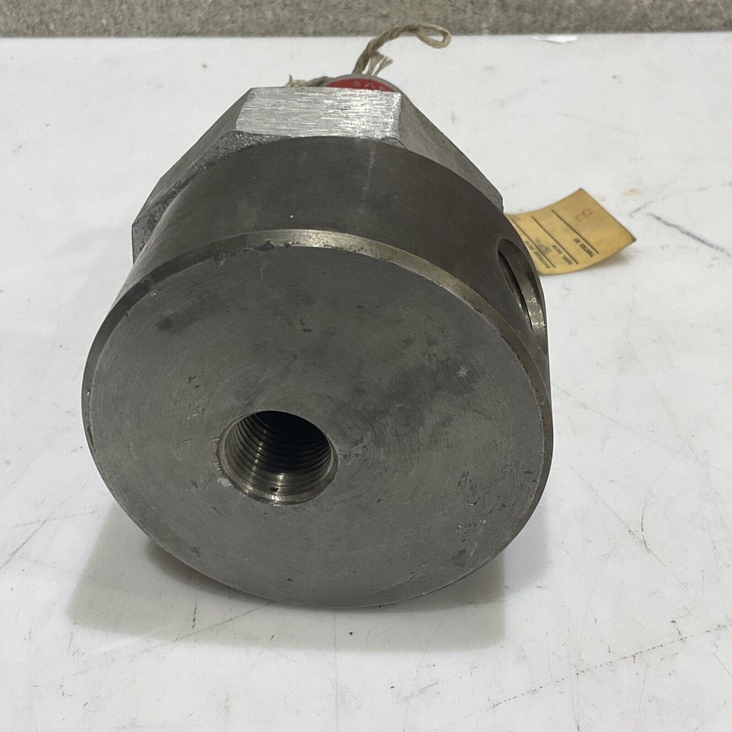 MILTON ROY VS0833 SAFETY VALVE 100 PSI H2S04 1/2” 373