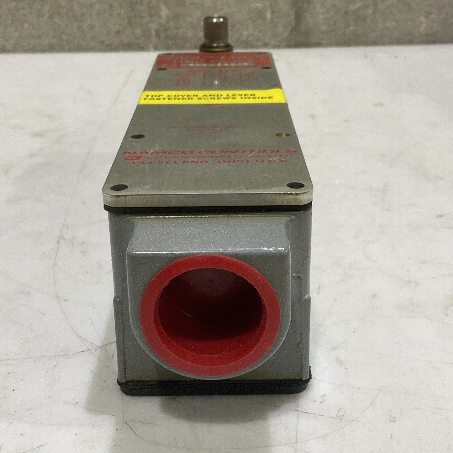 NAMCO EA700-30000 SNAP-LOCK LIMIT SWITCH 373