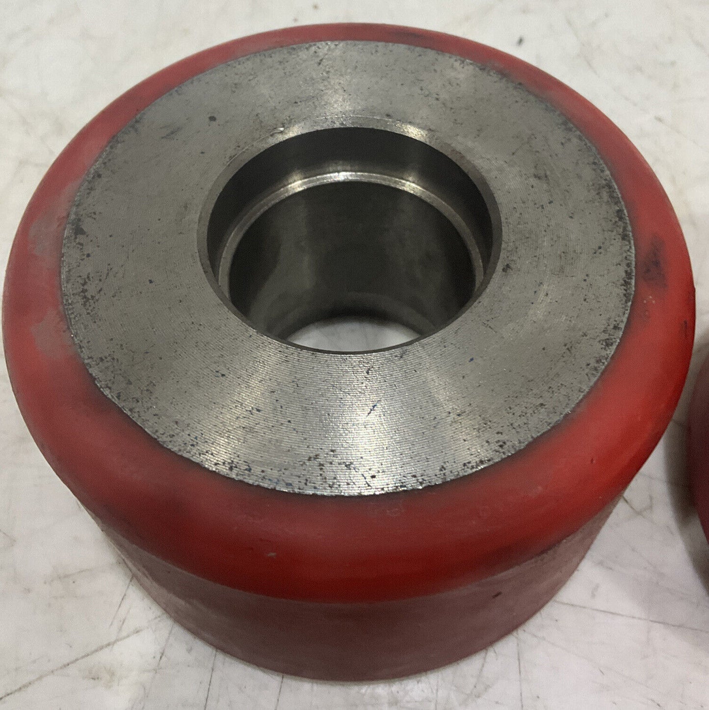 RAYMOND 043/107 T204B POLY WHEEL LOT OF 2 881