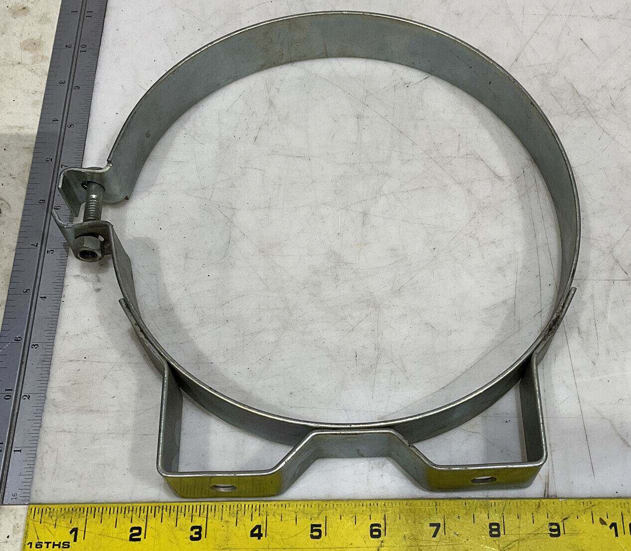 SAGE 035848 EXHAUST BRACKET  LOT OF 2 881