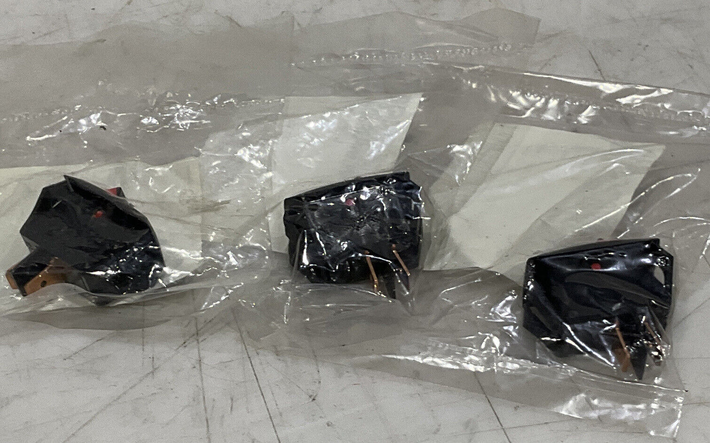 RAYMOND 1-150-293/001 SWITCH LOT OF 3 881