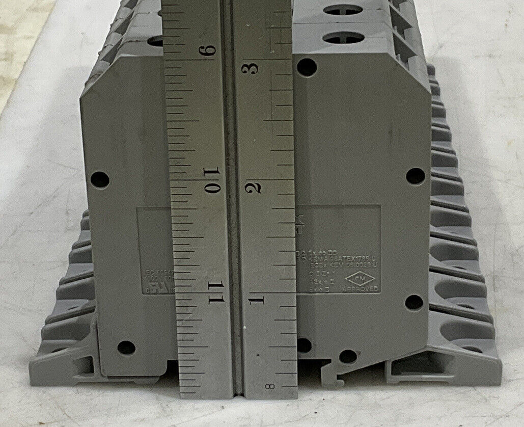 PHOENIX CONTACT UKH-50F TERMIANL BLOCK LOT OF 10 881