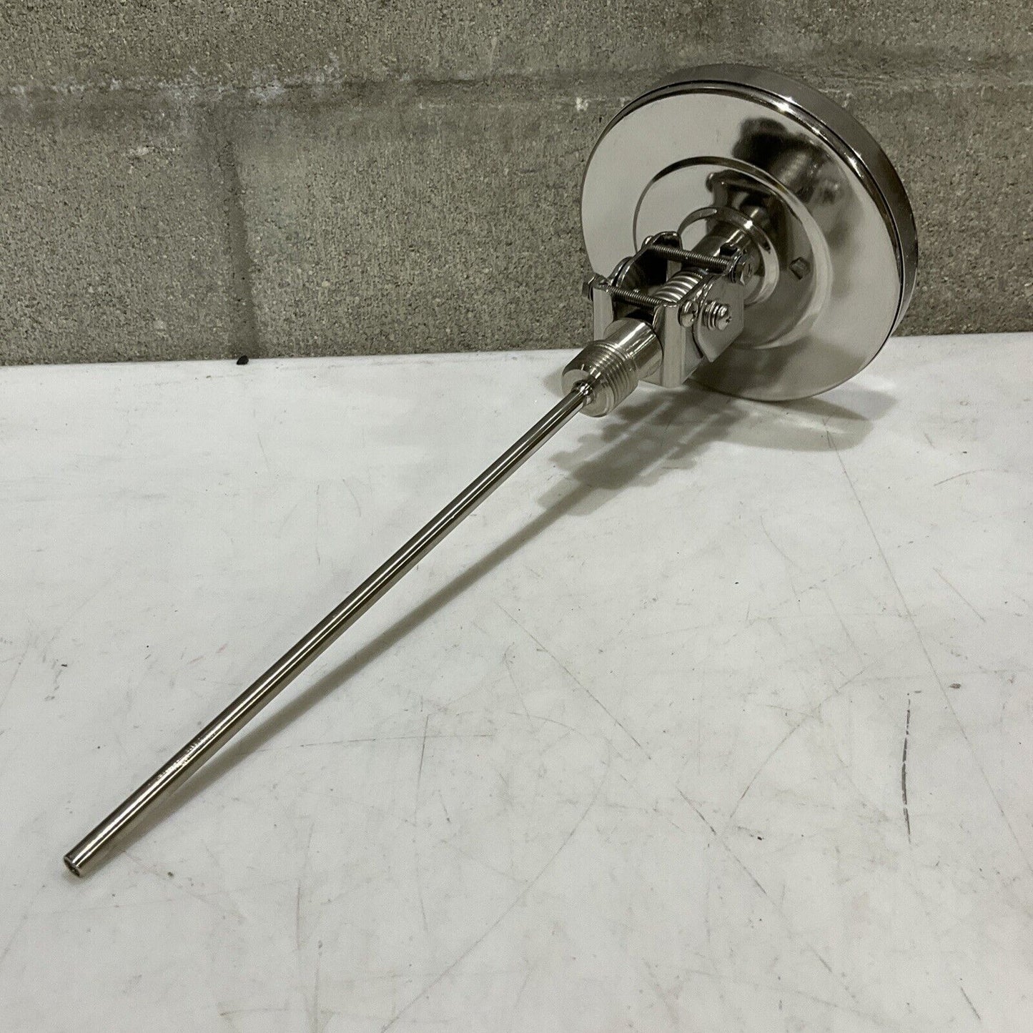 REOTEMP MODEL J BIMETALLIC THERMOMETER 9” STEM 150-750F 1/2” NPT 373