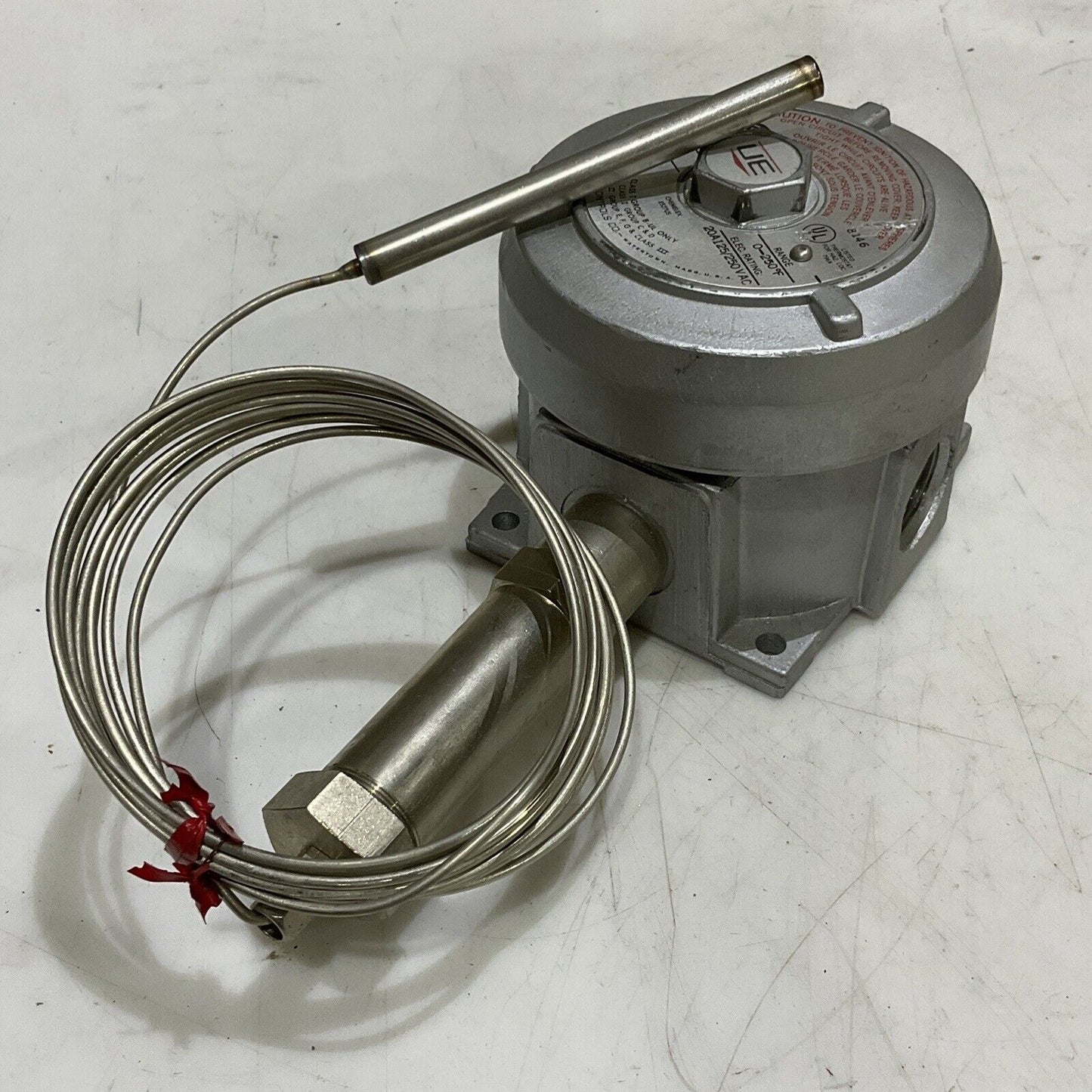 CHEMELEX E527US 12647 THERMOSTAT TYPE E110A 0-250F 20A125/250V 373