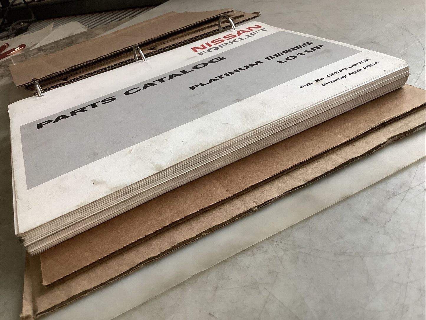 NISSAN FORKLIFT CF520-UBOOK PLATINUM SERIES L01UP PARTS CATALOG 2004 B303