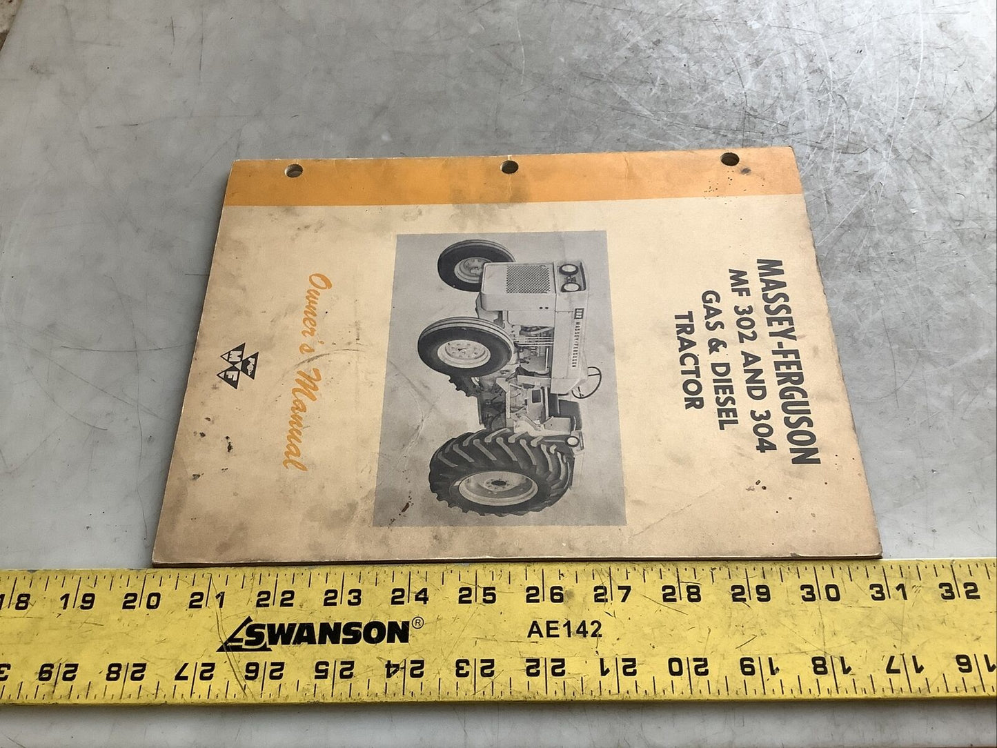 MASSEY FERGUSON MF302 MF304 GAS AND DIESEL TRACTOR OWNERS MANUAL B303