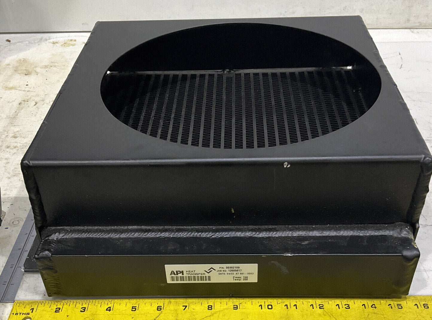API 00302109 HEAT TRANSFER RADIATOR 881