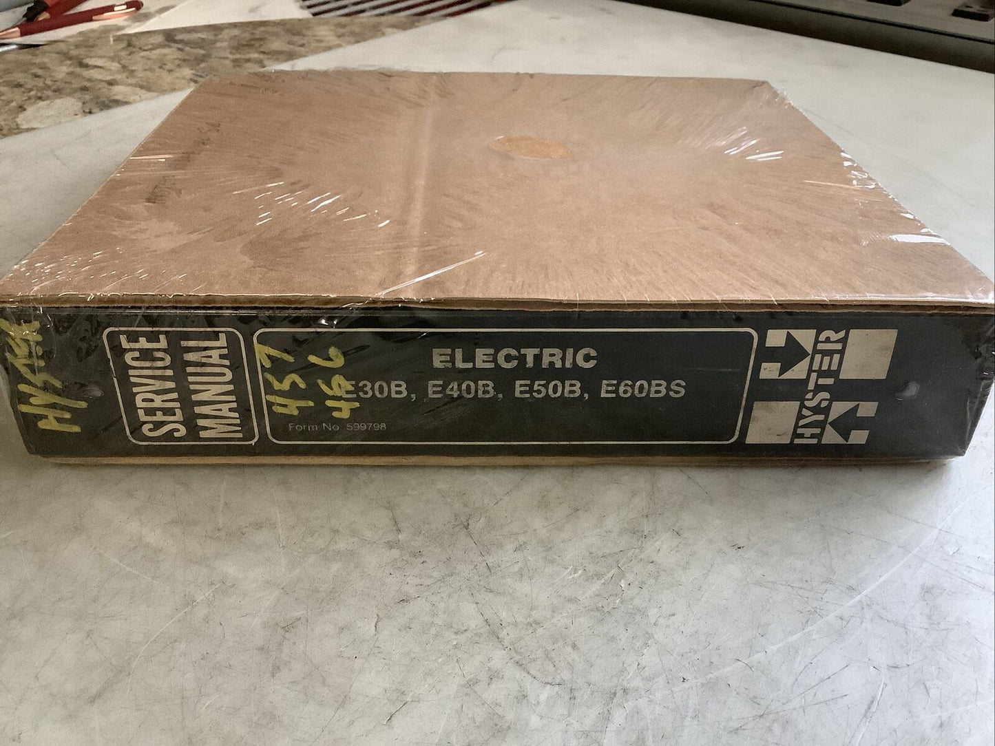 HYSTER 599798 ELECTRIC FORKLIFT MANUAL B303