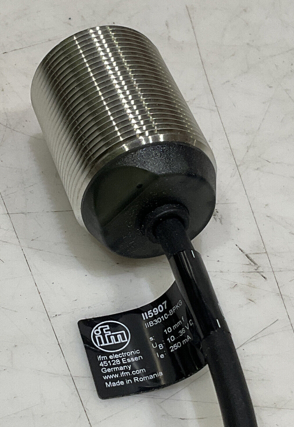 IFM 115907 SENSOR 881