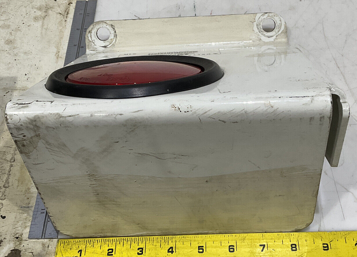 DELTA T67017101 STOPLIGHT BRACKET 881