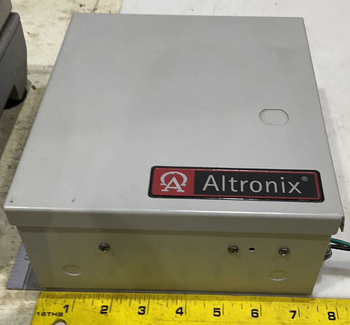 ALPHA OMEGA ALTRONIX AL175UL ACCESS CONTROL POWER SUPPLY/CHARGER 881