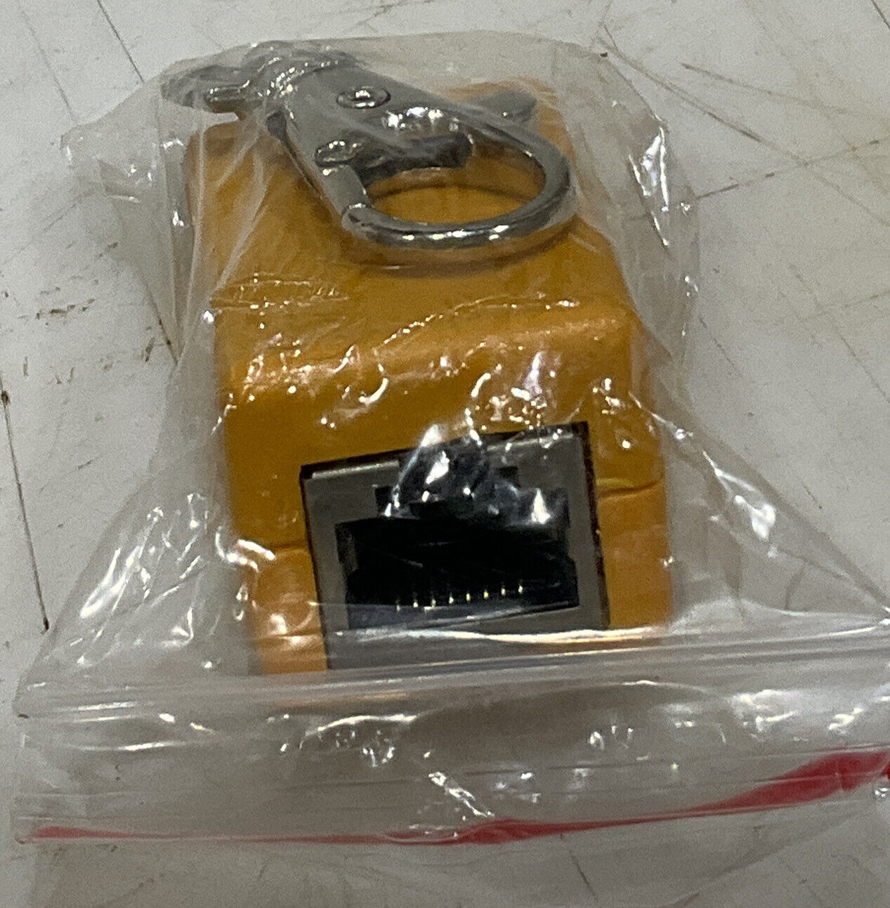 CCTV TESTER 15-AU25MN 2.5” LCD VIDEO AND PTZ COMMAND TESTER MONITOR 881