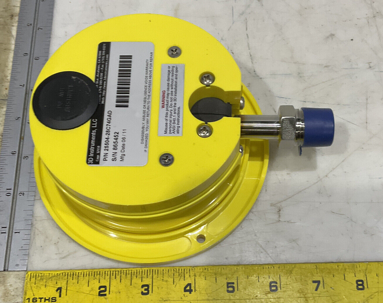 ACCU-DRIVE C3D 25504-28C74GAD 0-600 PSI PRESSURE GAUGE 373