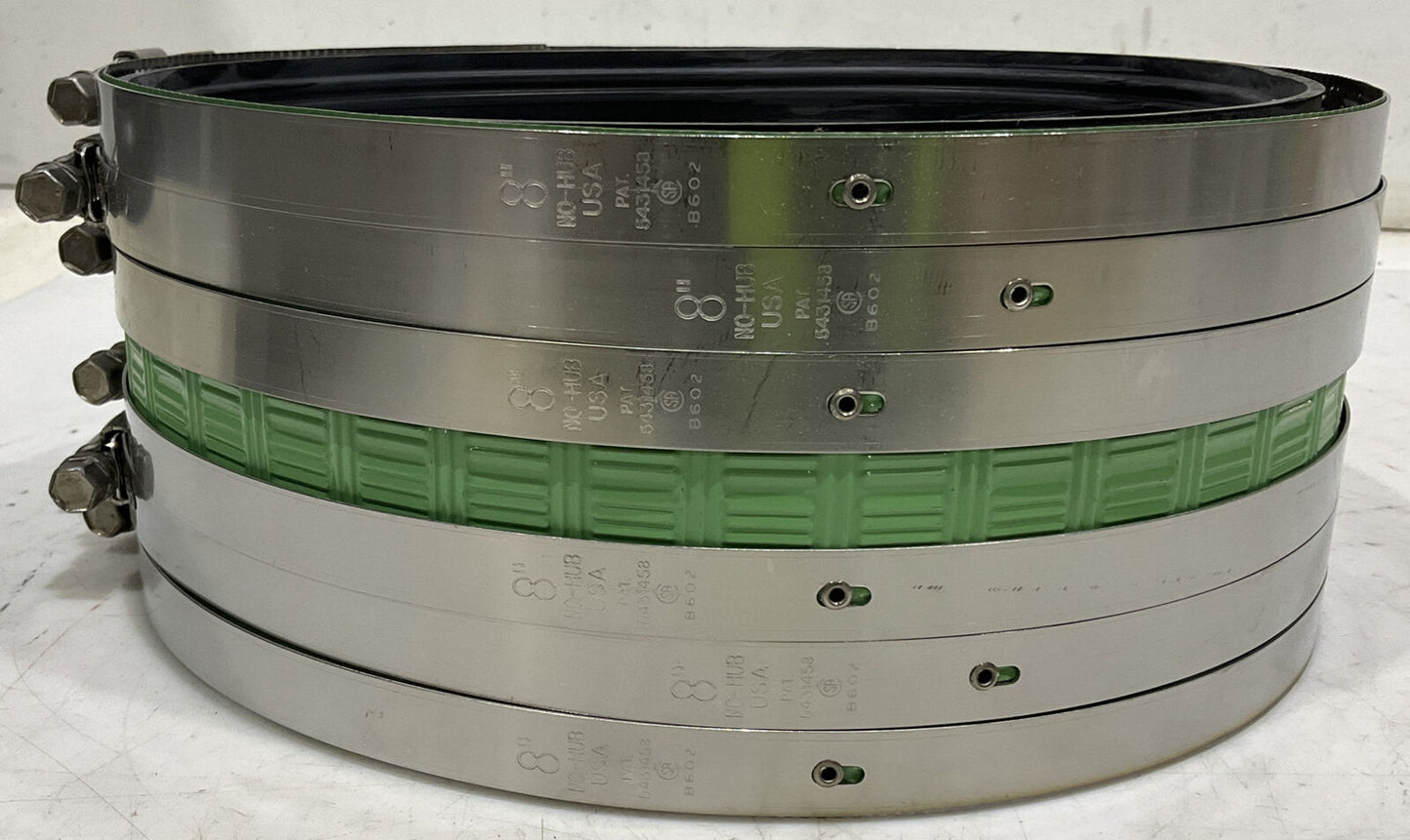 PROFLO PFNHHHGCX 8” HEAVY DUTY NO-HUB COUPLINGS LOT OF 4 373