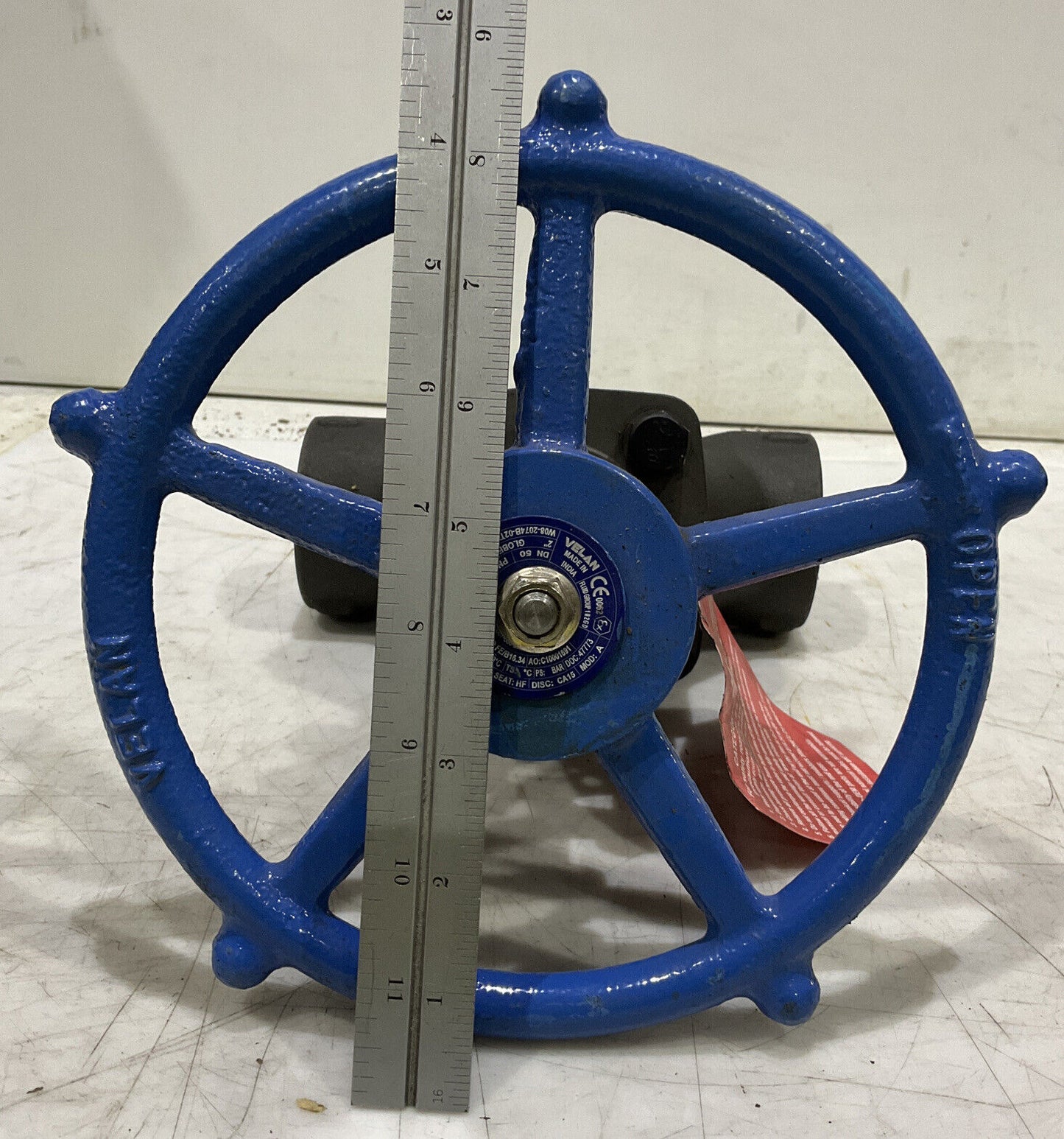 VELAN W08-2074B-02TY 2" GLOBE VALVE 97A8