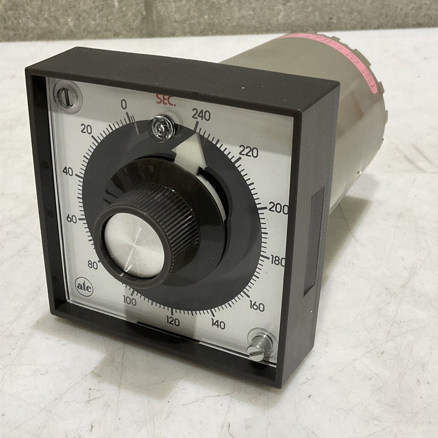 ATC AUTOMATIC TIMING CONTROLS 305E 011 A 10 PX TIMING RELAY 120V 60HZ 373
