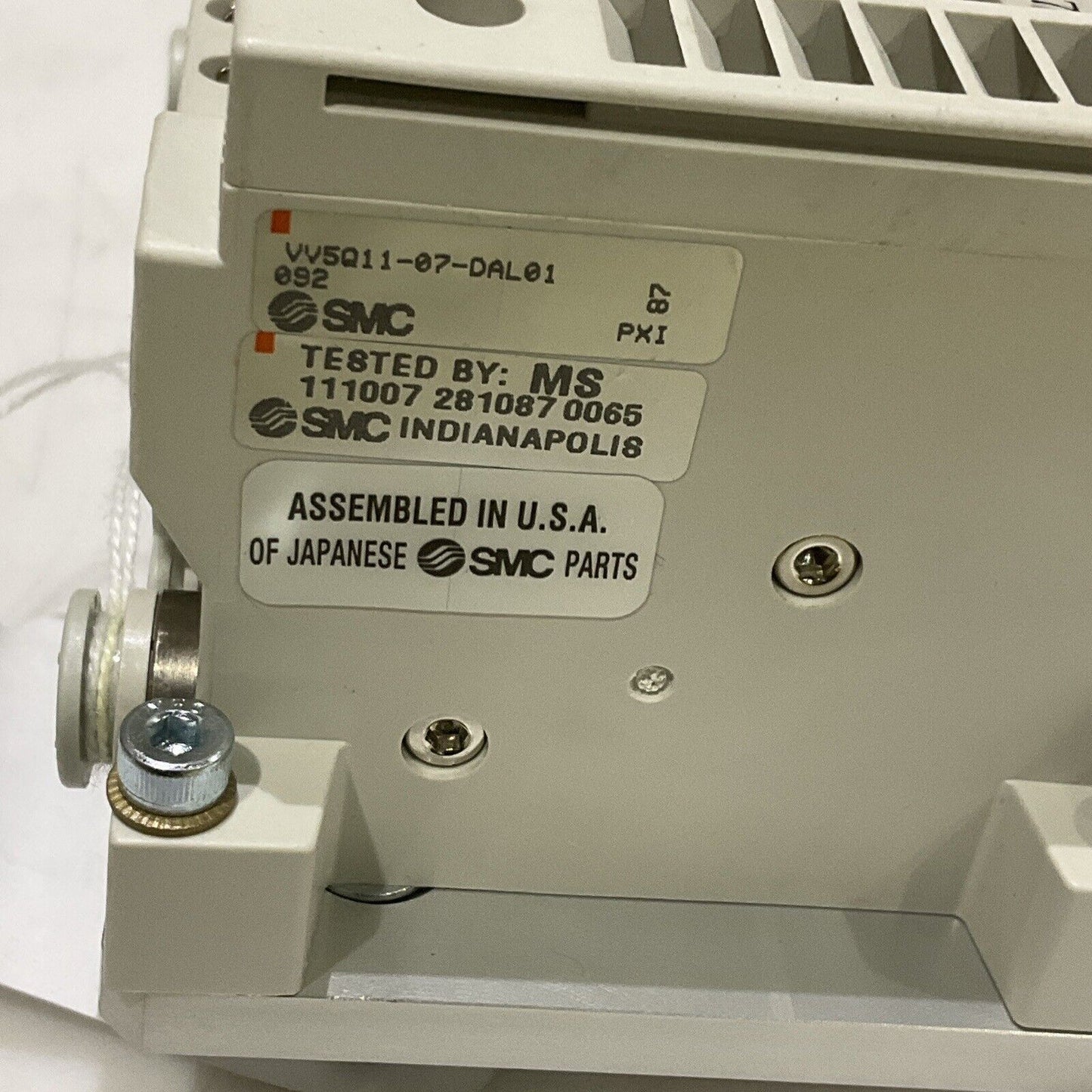 SMC VV5Q11-07-DAL01092 164K881G01 SOLENOID VALVE MANIFOLD 7 STATION 373