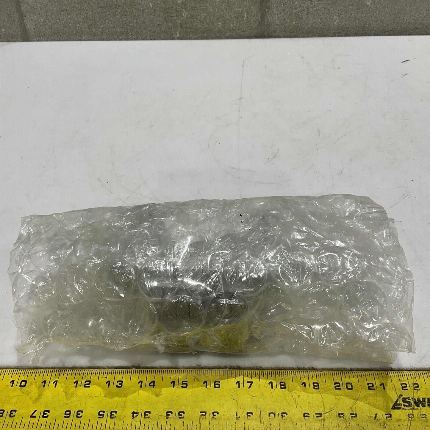 SMC VV5Q11-07-DAL01092 164K881G01 SOLENOID VALVE MANIFOLD 7 STATION 373