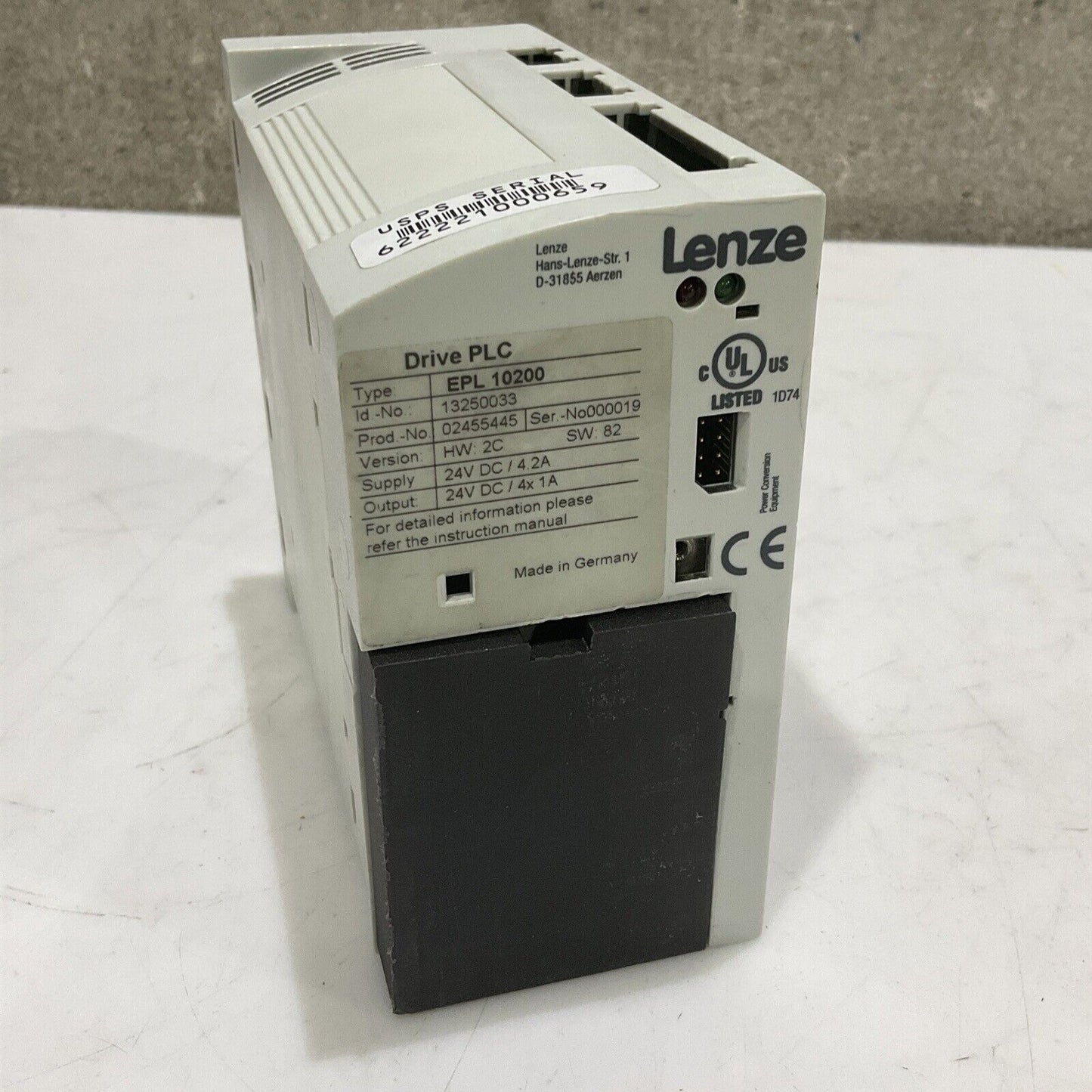 LENZE EPL 10200 DRIVE PLC CONTROLLER 24V 4.2A 3A D-31855 U3S