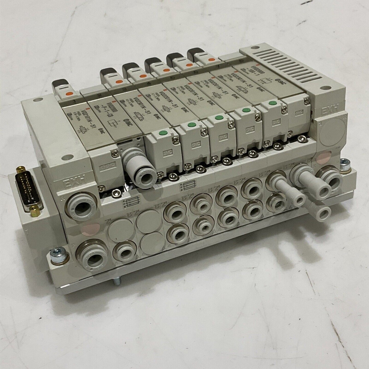 SMC VV5Q21-08-DAN00043 8 STATION MANIFOLD U3S