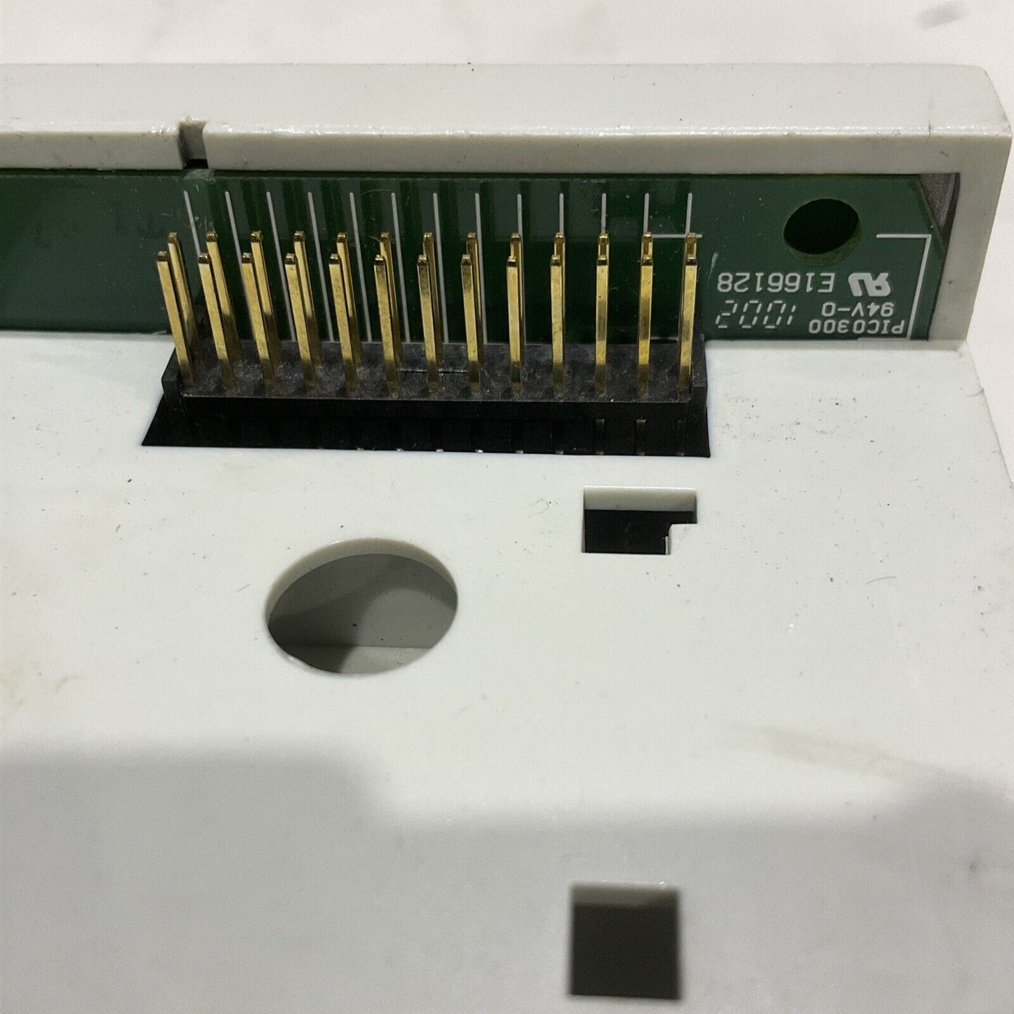 LENZE EPL 10200 DRIVE PLC CONTROLLER 24V 4.2A 3A D-31855 U3S