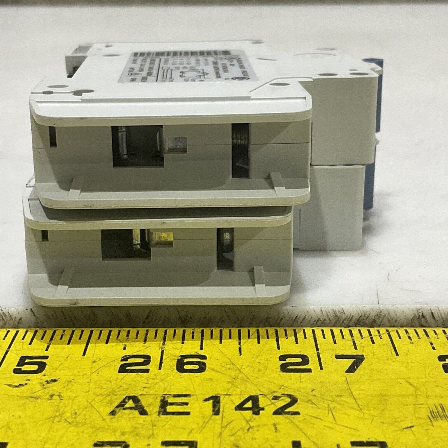 AB 1489-A AB-5321 CIRCUIT BREAKER 1 POLE UNIT 50/60HZ 240/415V LOT OF 2 U3S