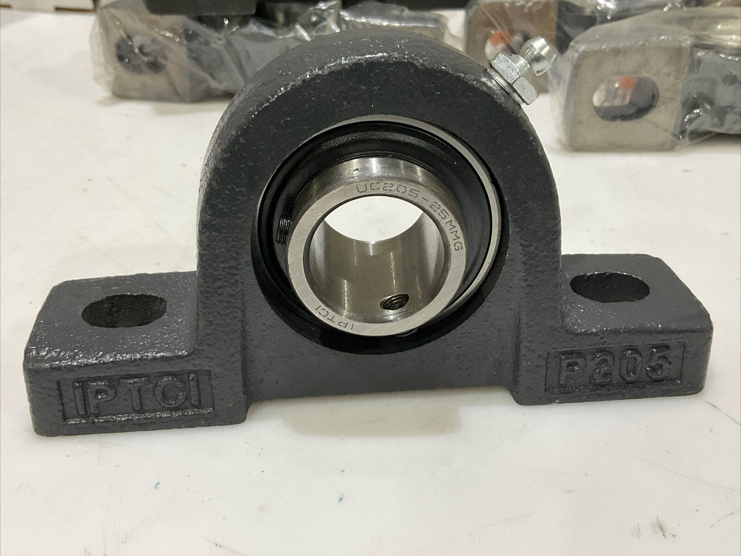 PEER IPTCI UCP205-25MMG PILLOW BLOCK BEARING P205  LOT OF 6 U3S