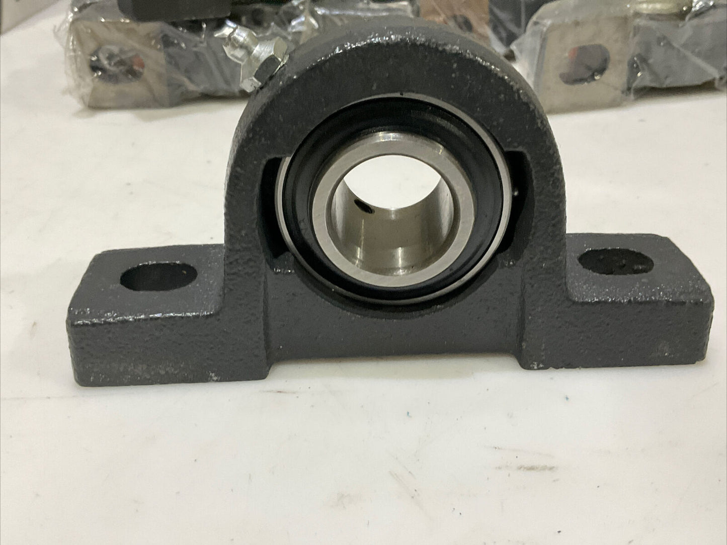 PEER IPTCI UCP205-25MMG PILLOW BLOCK BEARING P205  LOT OF 6 U3S