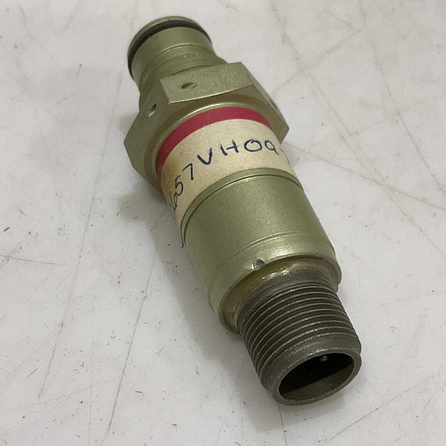 PALL RC657VH097 DIFFERENTIAL PRESSURE SWITH 110V AC LOT OF 2 881