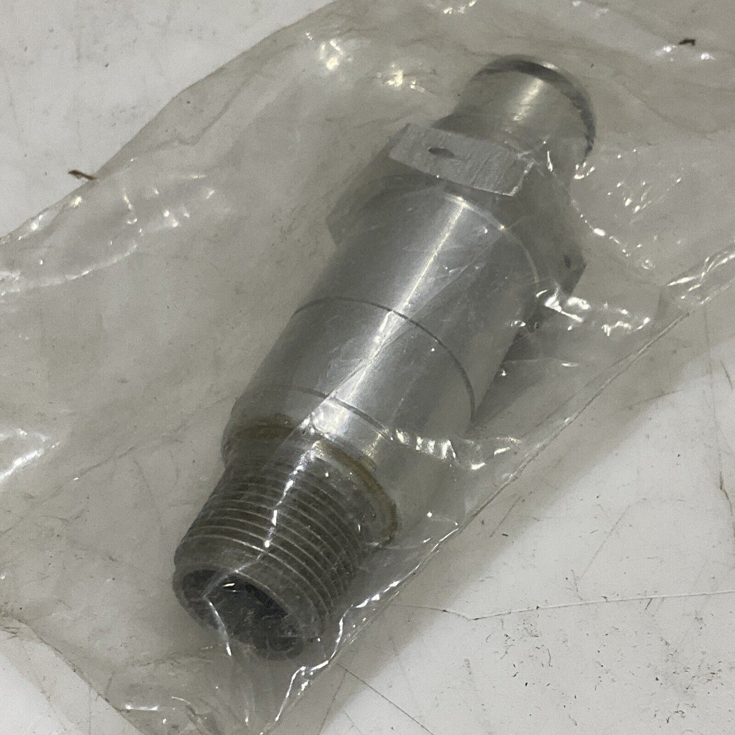 PALL RC657VH097 DIFFERENTIAL PRESSURE SWITH 110V AC LOT OF 2 881