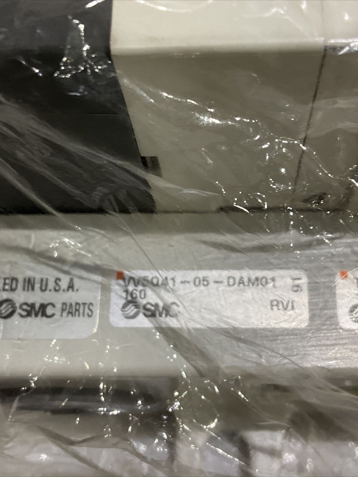 SMC VV5Q41-05-DAM01 MOUNTED MANIFOLD VQ4401-5 VQ4301-51 VQ4201-51 U3S