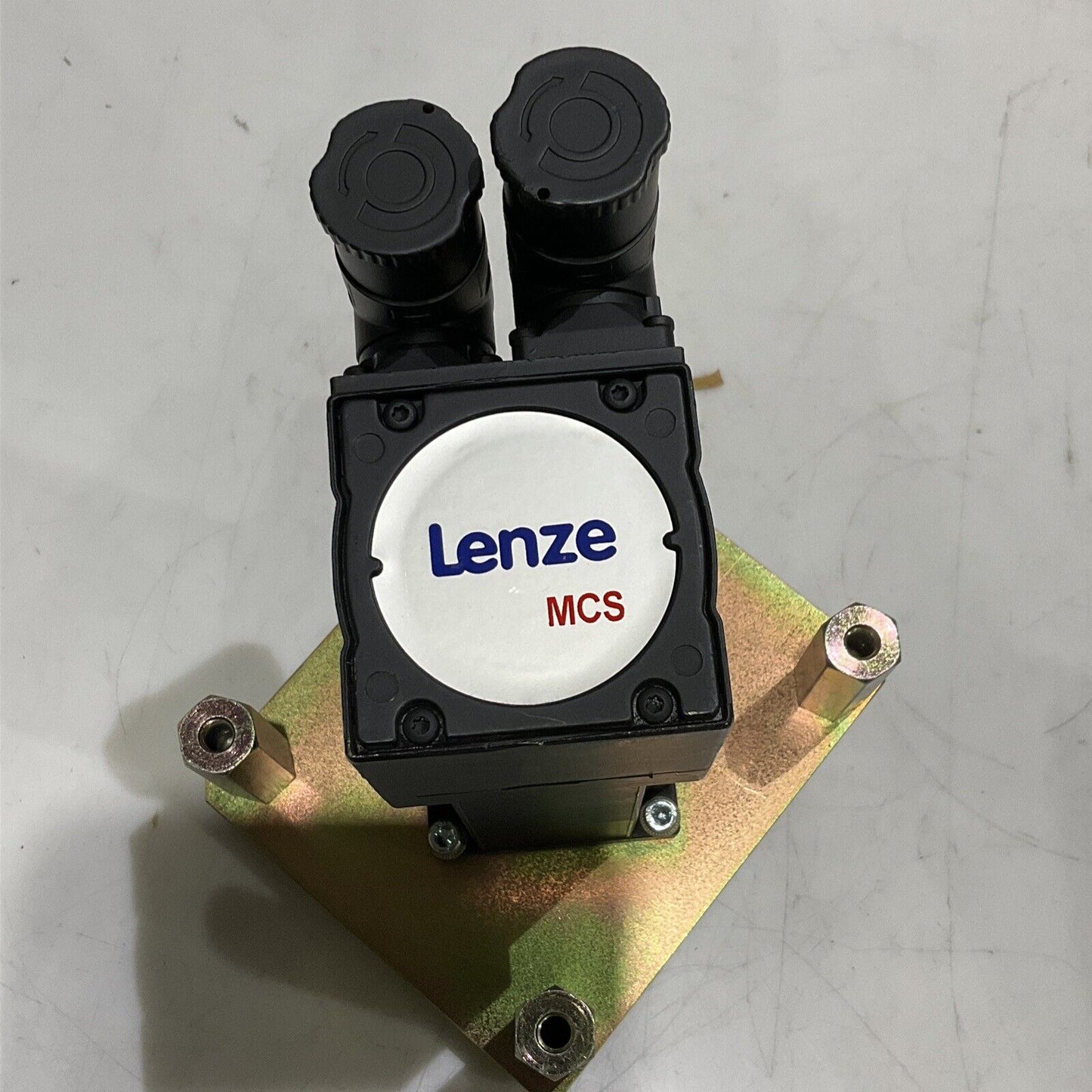 LENZE MCS 06F41LRS0B0-B11N-ST5S00N-R2SU PERFORATED BELT MOTOR ASSEMBLY U3S