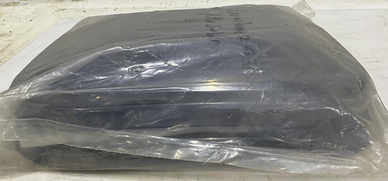 NILFISK 56397045 LID LOT OF 2 373