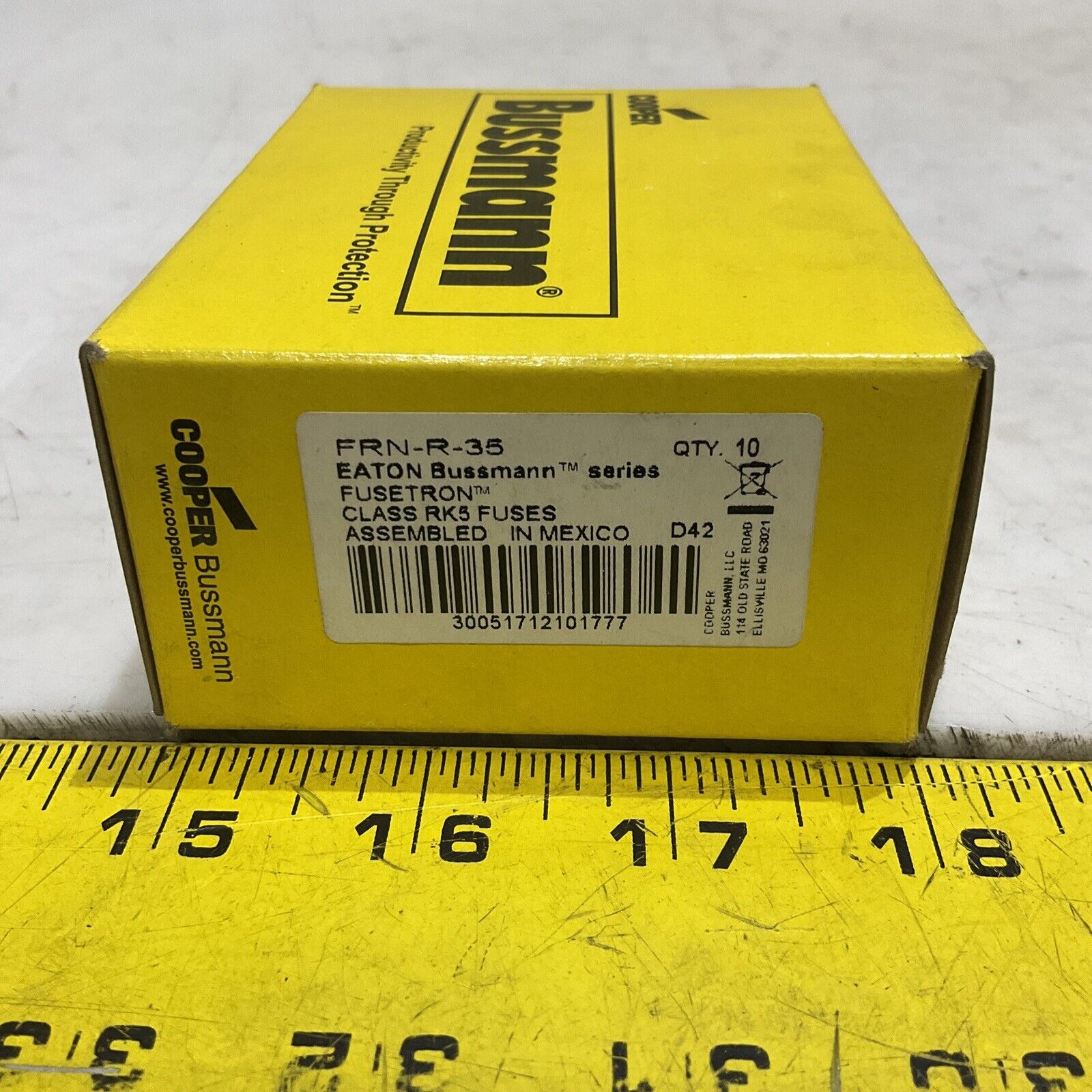 COOPER BUSSMANN FRN-R-35 FUSES DUAL ELEMENT TIME DELAY 250 V R5 LOT OF ...