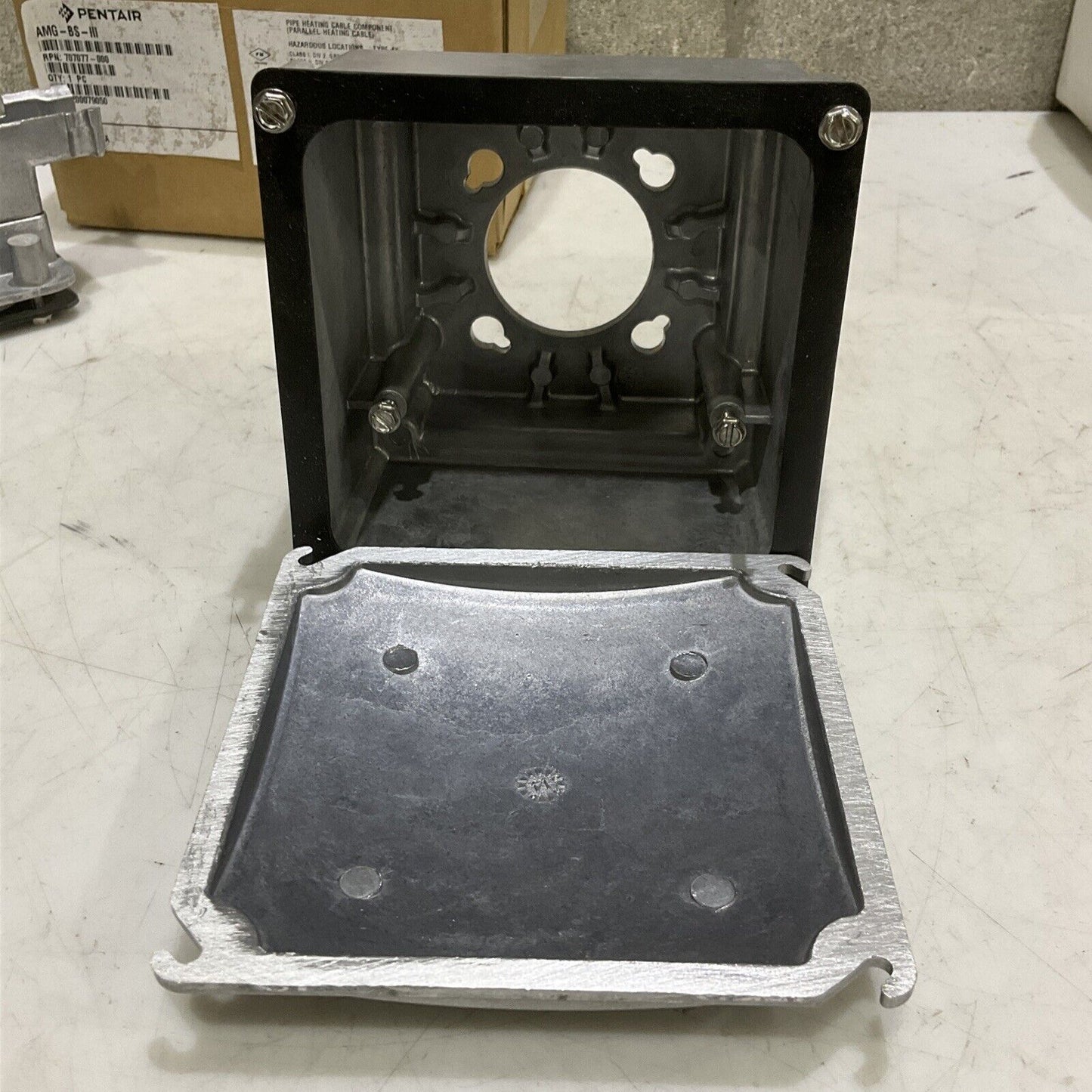RAYCHEM AMG-BS-lll AUTOMATRIX SPLICE CONNECTION KIT 373