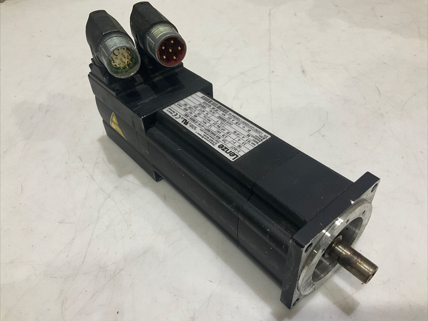 LENZE MCS 06160LRS0P1-A11N-ST5800N-R2SU SERVO MOTOR D-31855 400HZ 150V U3S