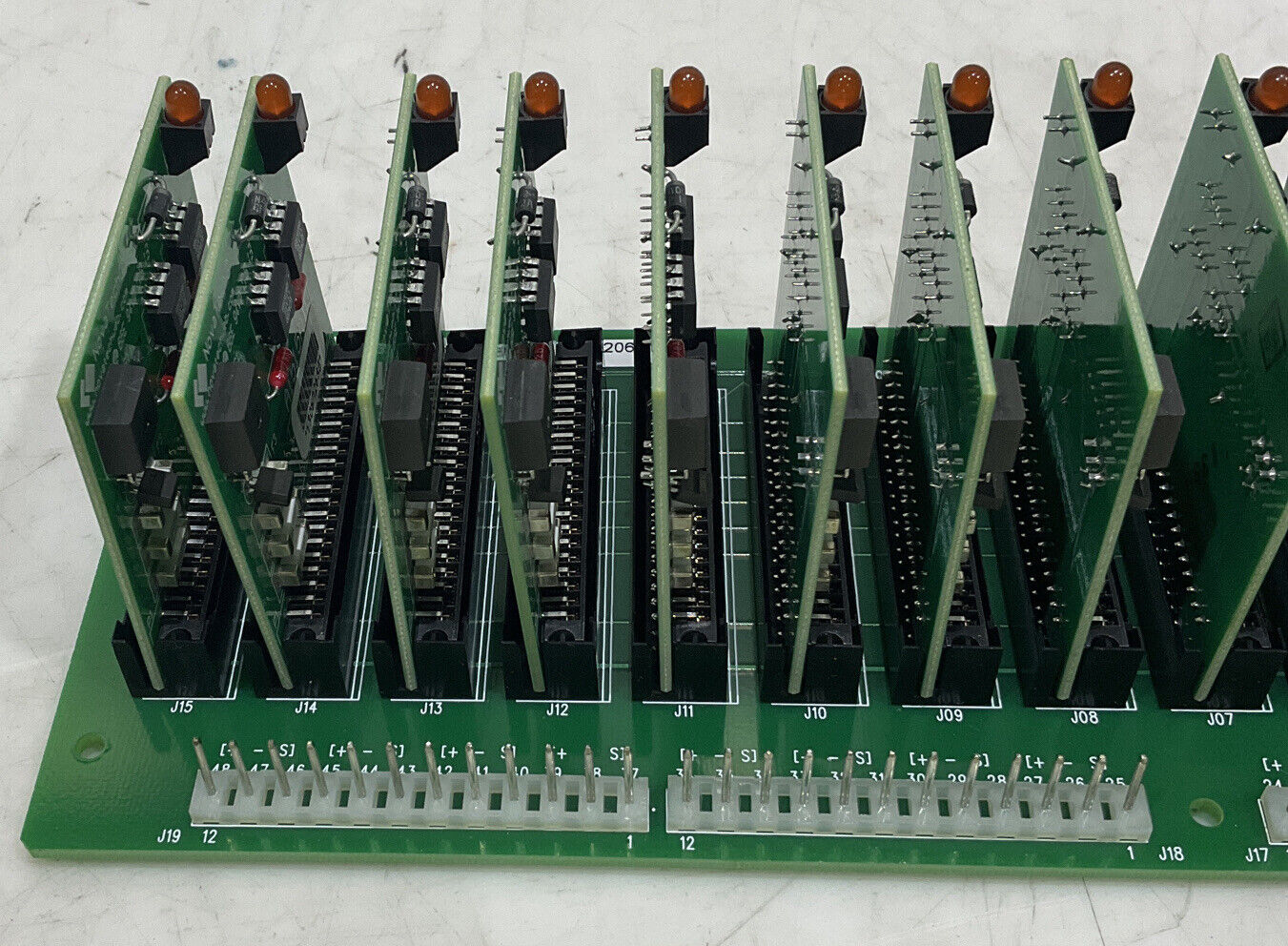 NOVATECH AI515UBB-1-2 ANALOG TERMINATION MODULAR PANEL U3S