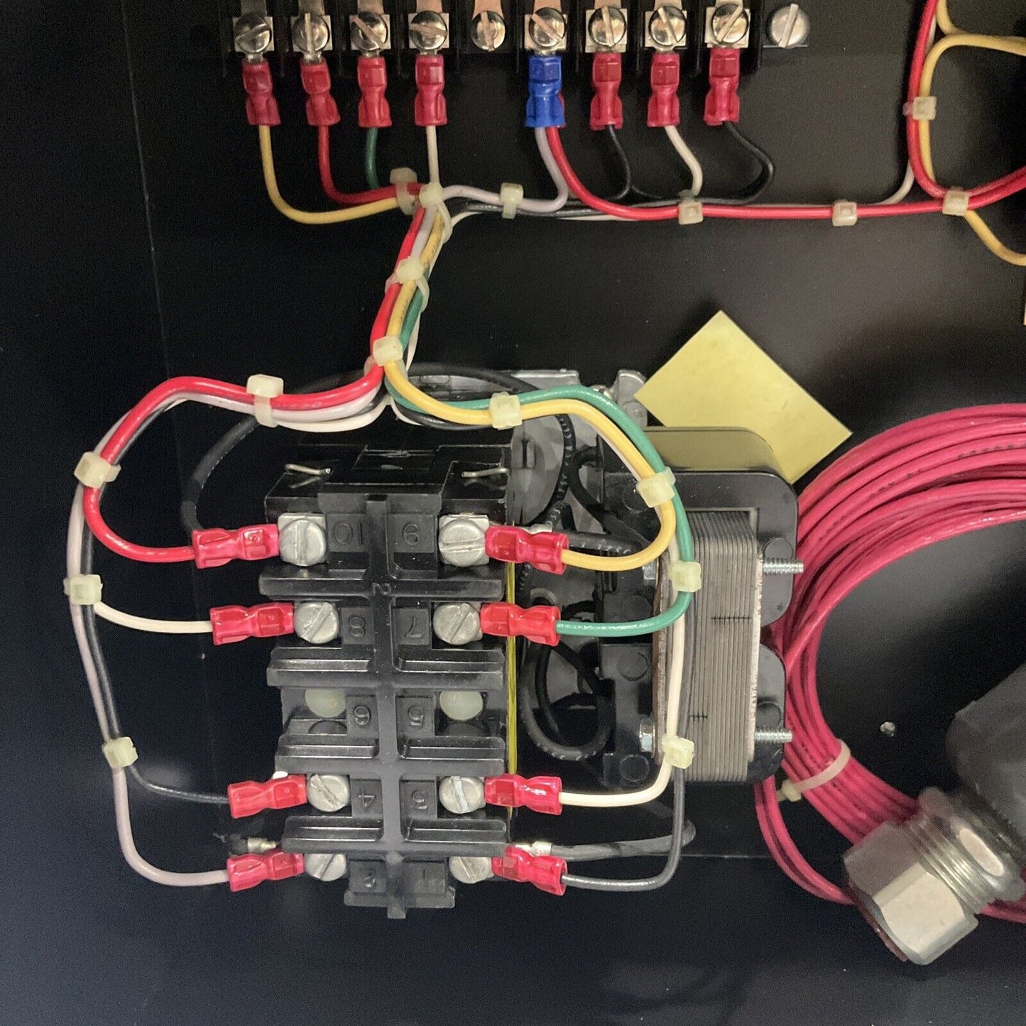 MILTON ROY DL1002 ELECTRIC HOLDER W/PVC LEVEL SWITCH 115V 373