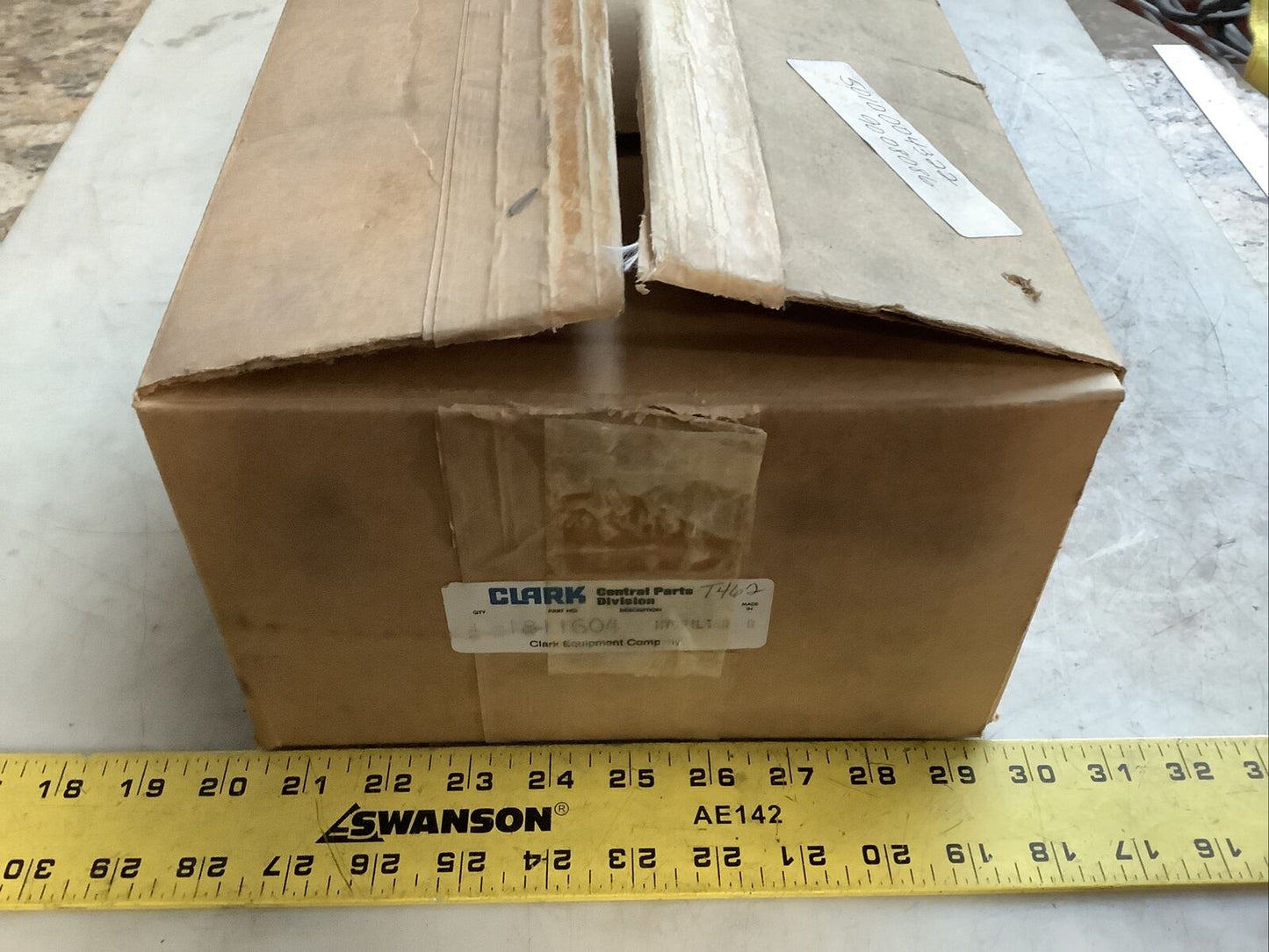 CLARK 1811604 HYDRAULIC FILTER 373