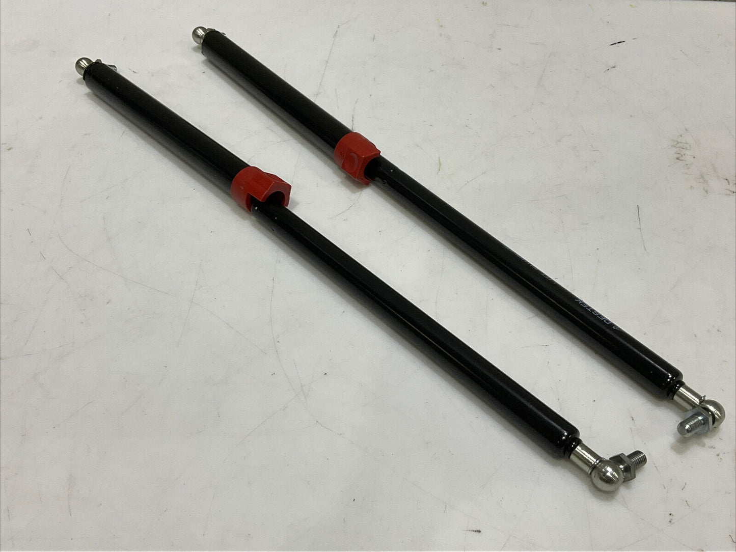 DESTEK 601114231-230N GAS SPRING LOT OF 2 U3S